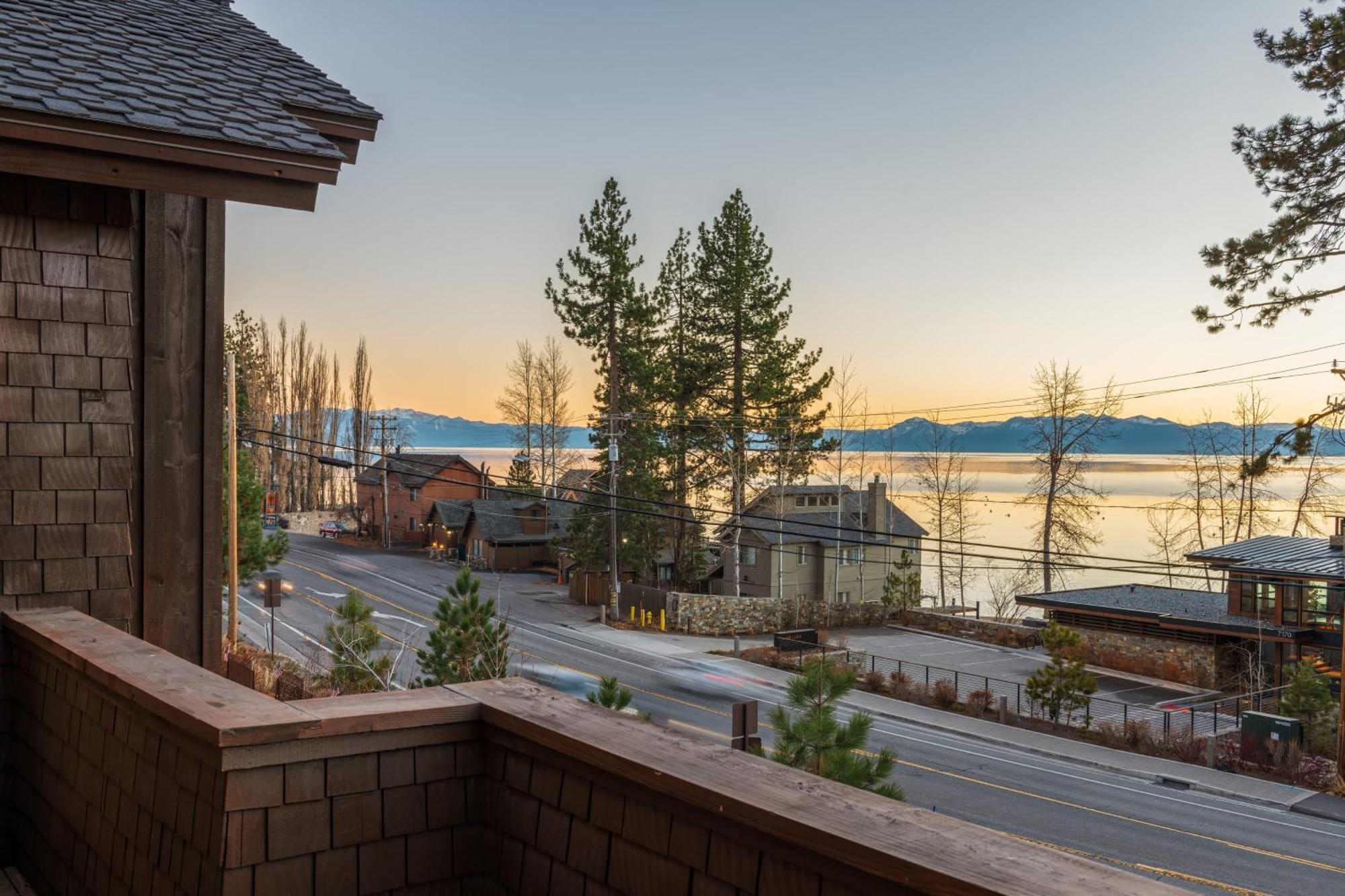 Atkinson By Avantstay Lake Front Home W Stunning Views In Tahoe Vista Exterior foto